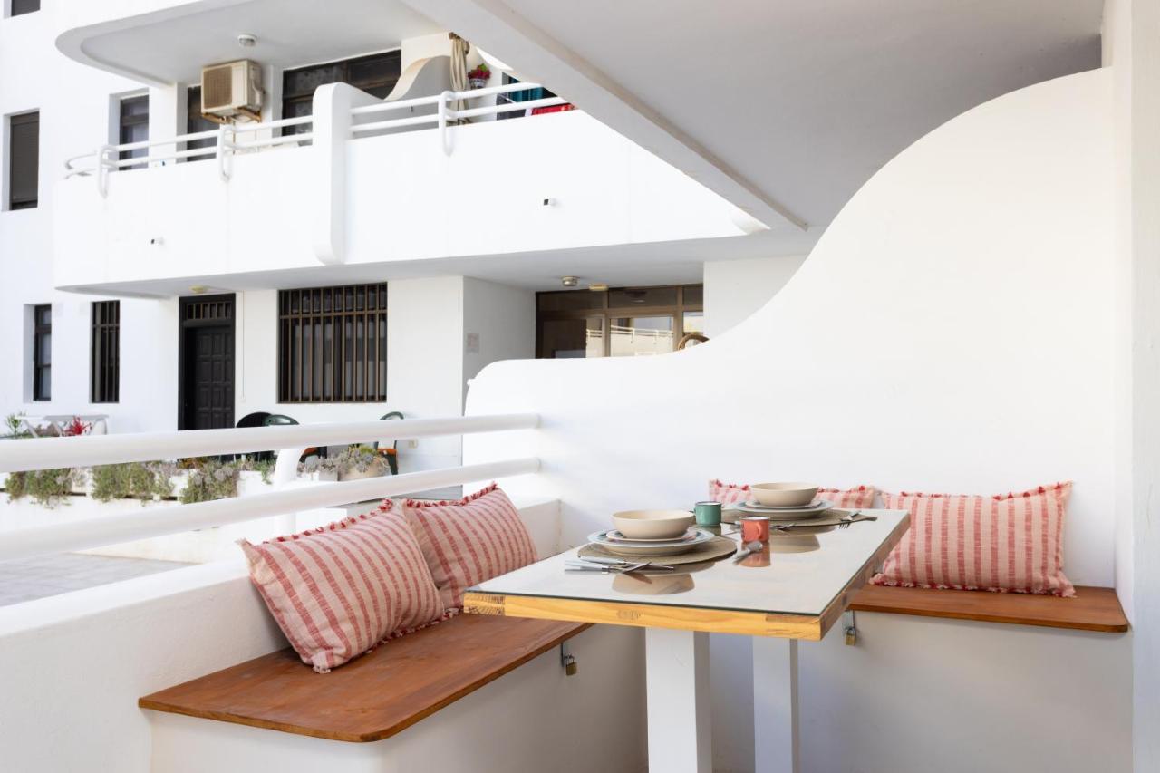 Home2Book Charming Seaside Apt El Medano, Terrace Exterior foto