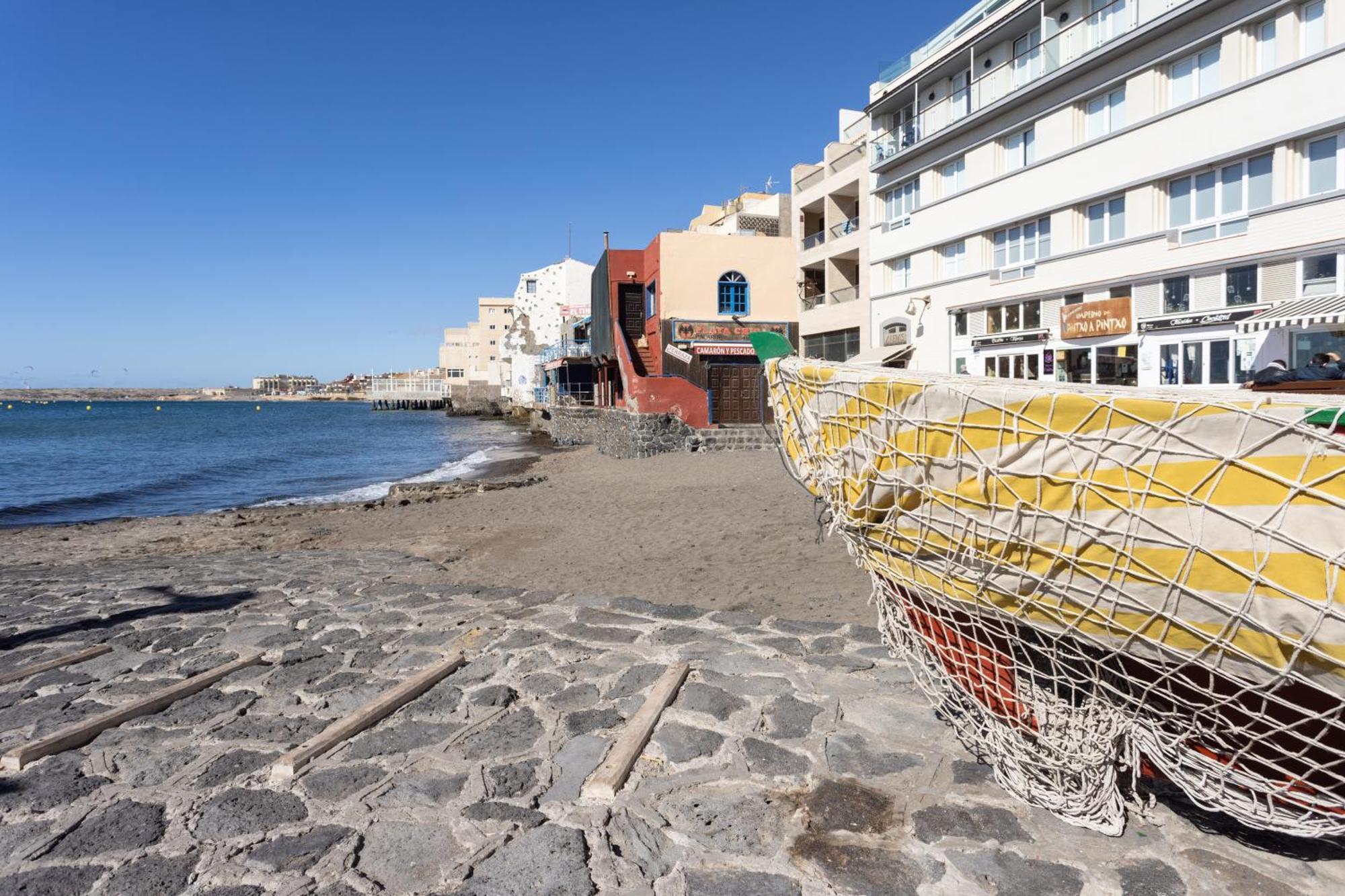Home2Book Charming Seaside Apt El Medano, Terrace Exterior foto